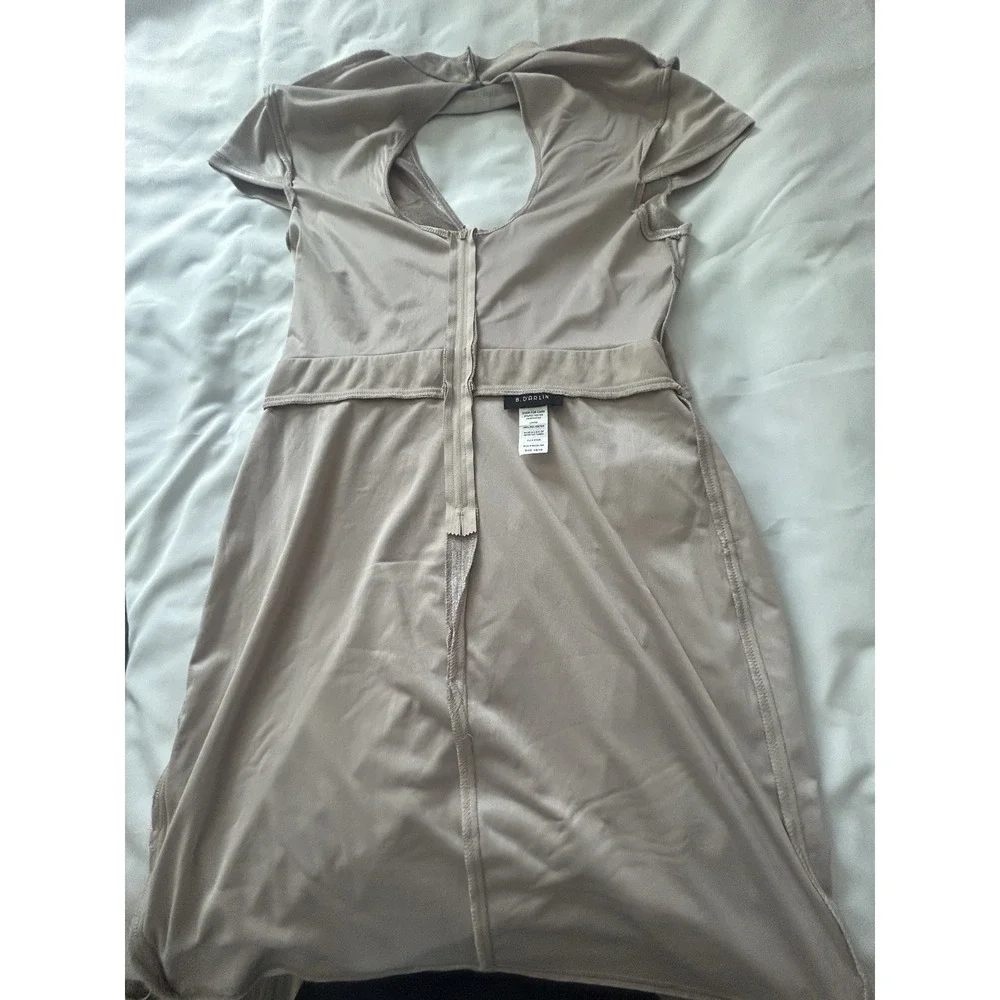 B. Darlin Champagne Velvet Beige Semi Wrap Cut Out Bodycon Midi Dress Sz 15/16 - Picture 10 of 10